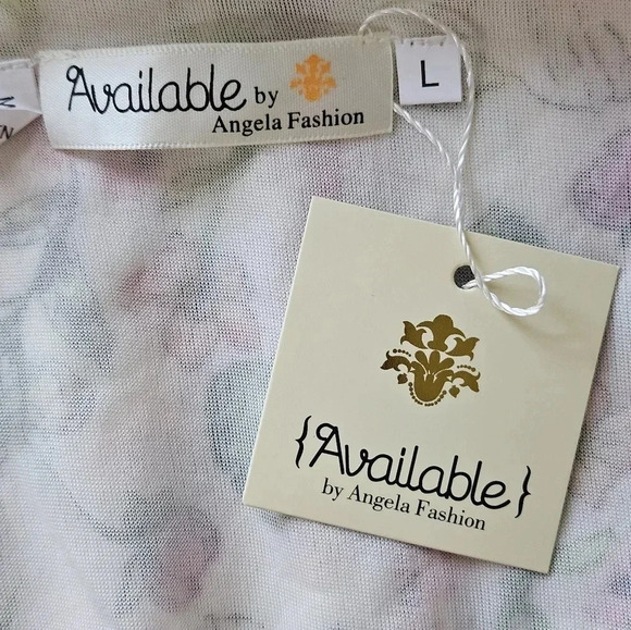 NWT‎ floral open shoulder mini dress with front button detail size large - Picture 7 of 7